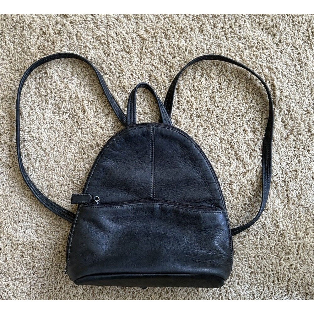 Tignanello Black Soft Leather Zipper Backpack Minimalist Dome Shaped Vintage